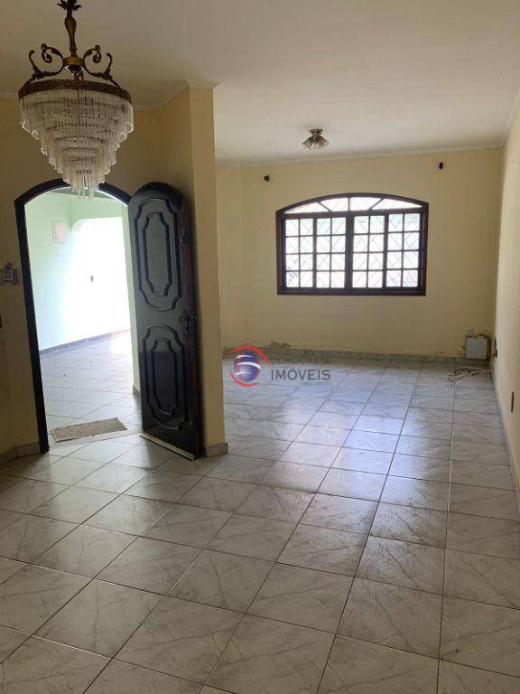 Sobrado à venda com 4 quartos, 232m² - Foto 34