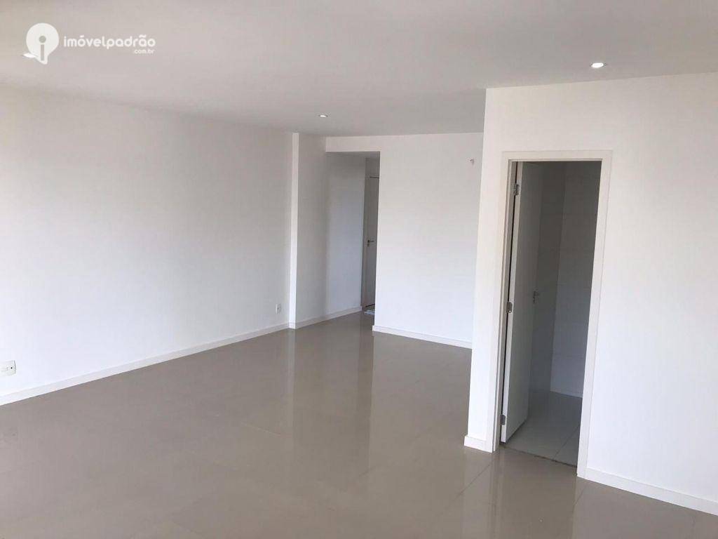 Apartamento à venda com 3 quartos, 115m² - Foto 22