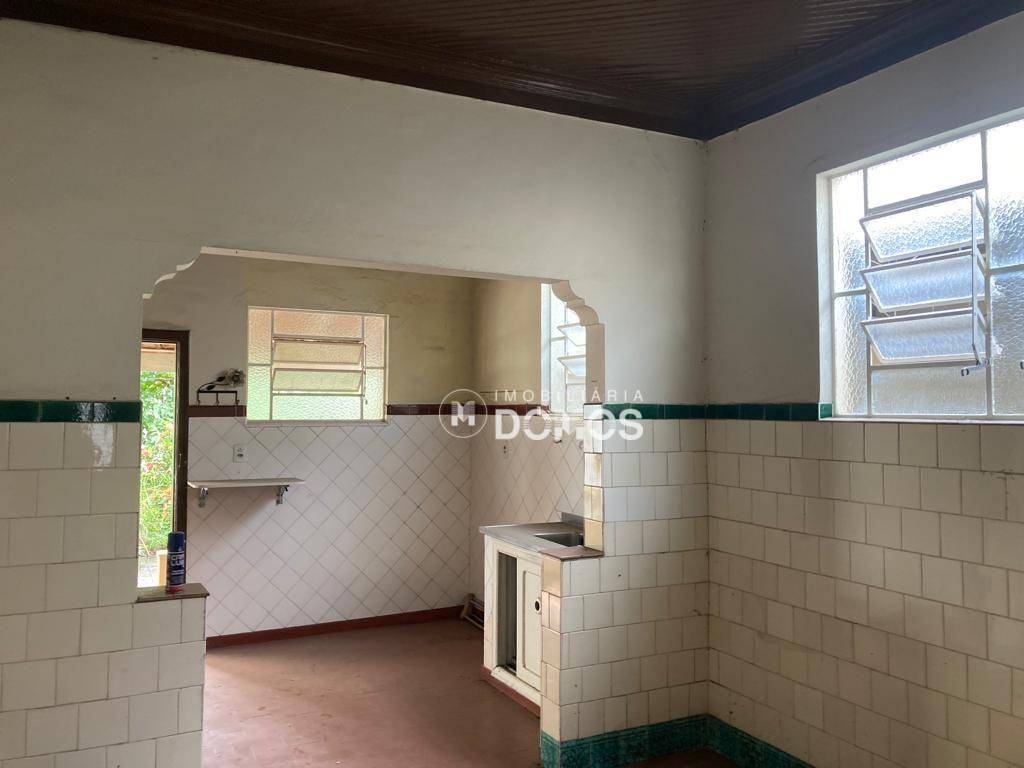 Casa à venda com 3 quartos, 161m² - Foto 9