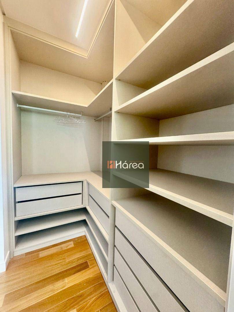 Sobrado à venda com 3 quartos, 704m² - Foto 17