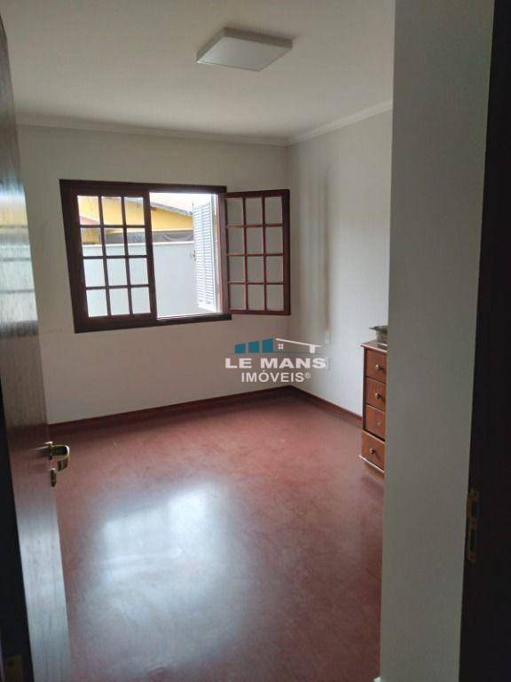 Casa de Condomínio à venda com 3 quartos, 242m² - Foto 16