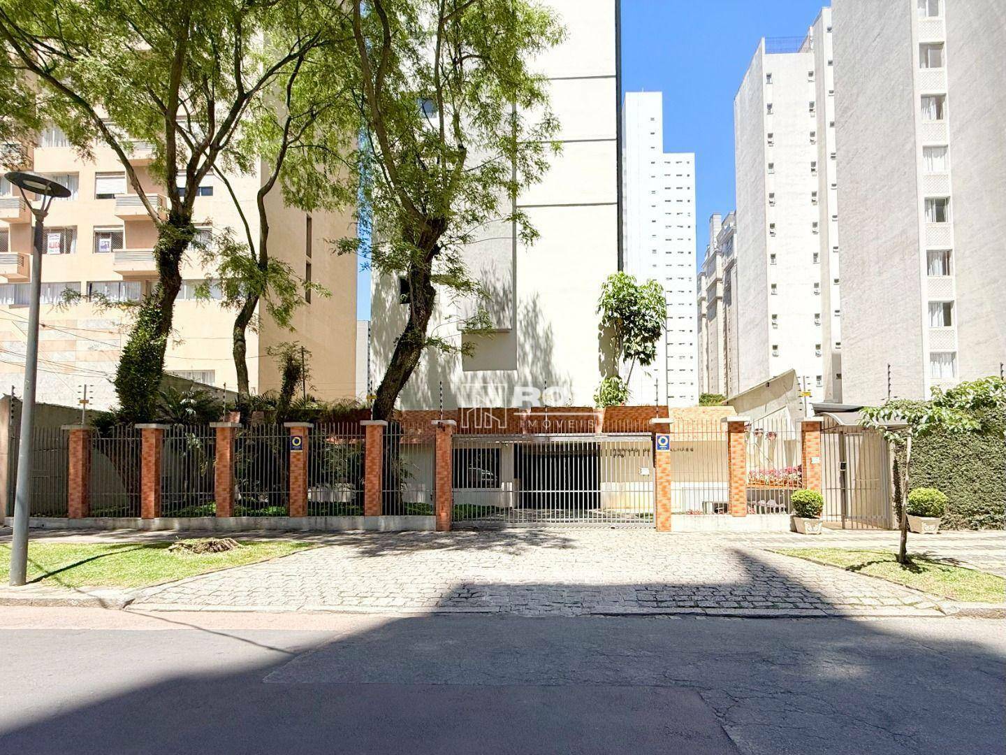 Cobertura para alugar com 3 quartos, 262m² - Foto 65