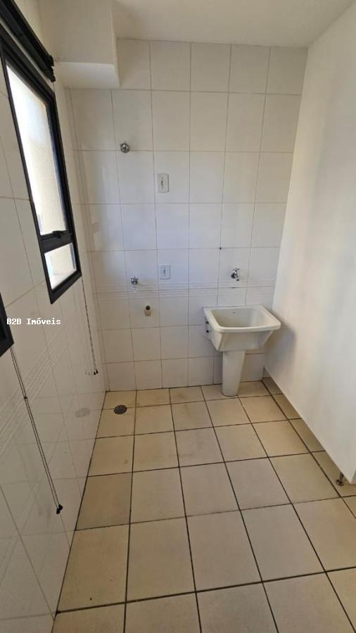 Apartamento à venda com 3 quartos, 76m² - Foto 27