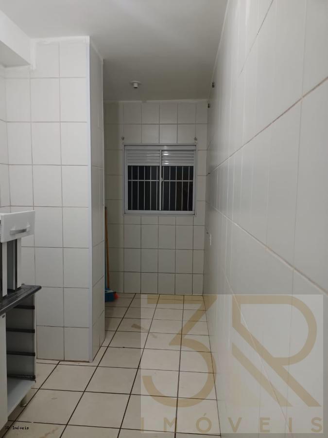 Apartamento à venda com 2 quartos, 49m² - Foto 4