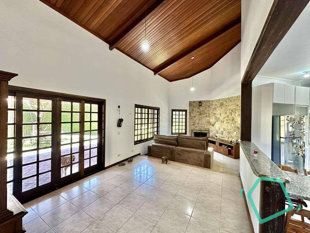 Casa de Condomínio à venda com 3 quartos, 255m² - Foto 14