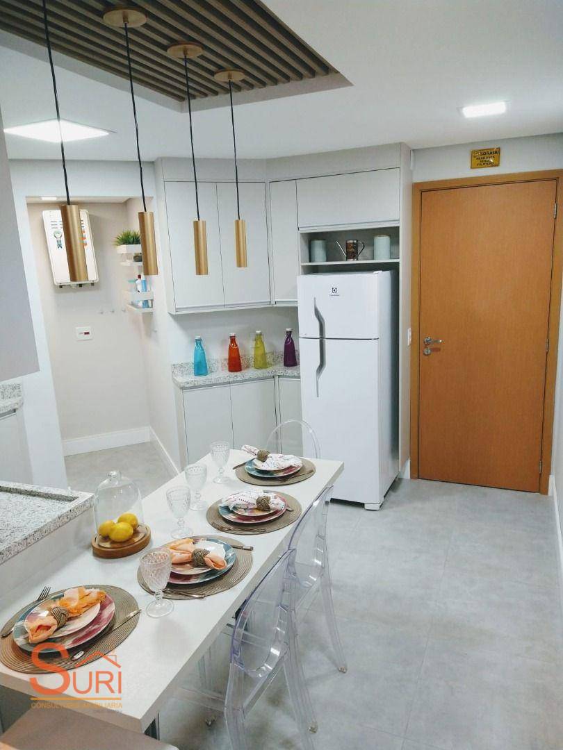 Apartamento à venda com 2 quartos, 59m² - Foto 4