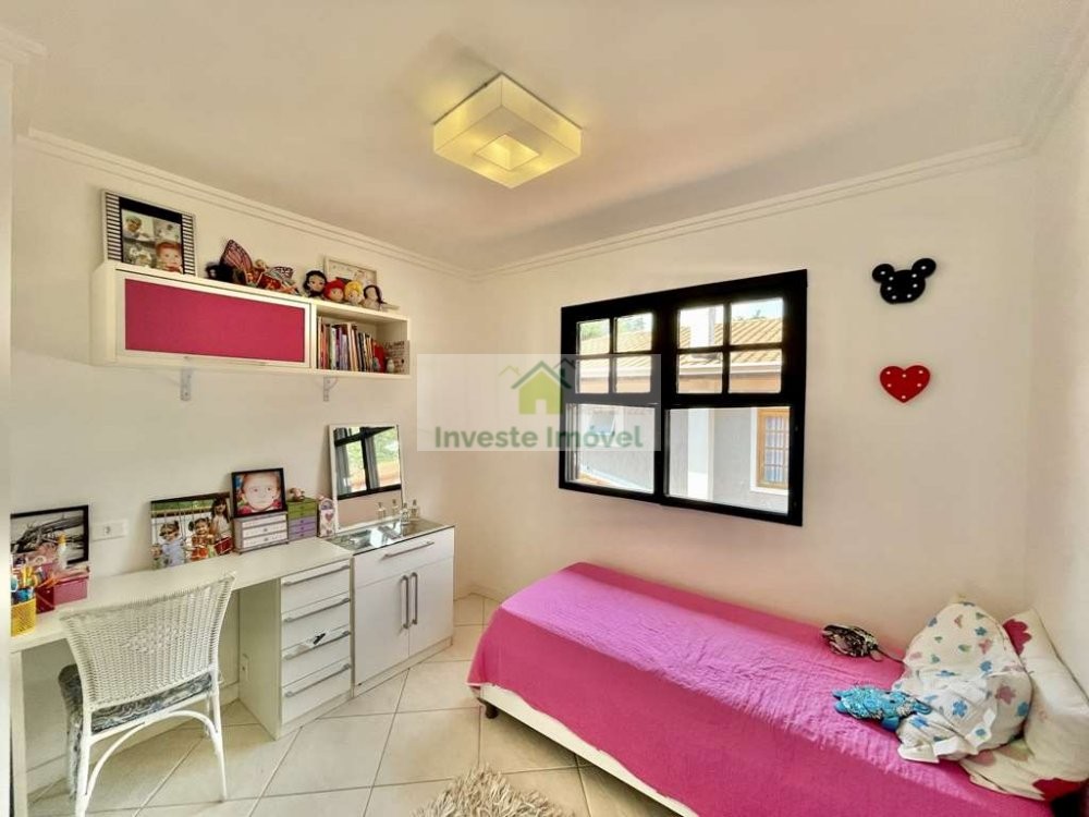 Casa de Condomínio à venda com 4 quartos, 250m² - Foto 28