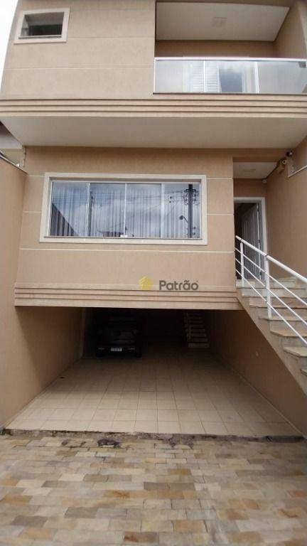 Sobrado para alugar com 3 quartos, 221m² - Foto 2