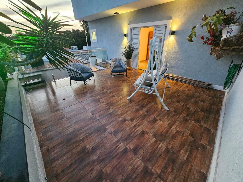 Casa à venda com 3 quartos, 270m² - Foto 24