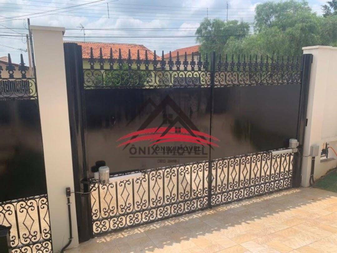 Casa à venda com 4 quartos, 300m² - Foto 19