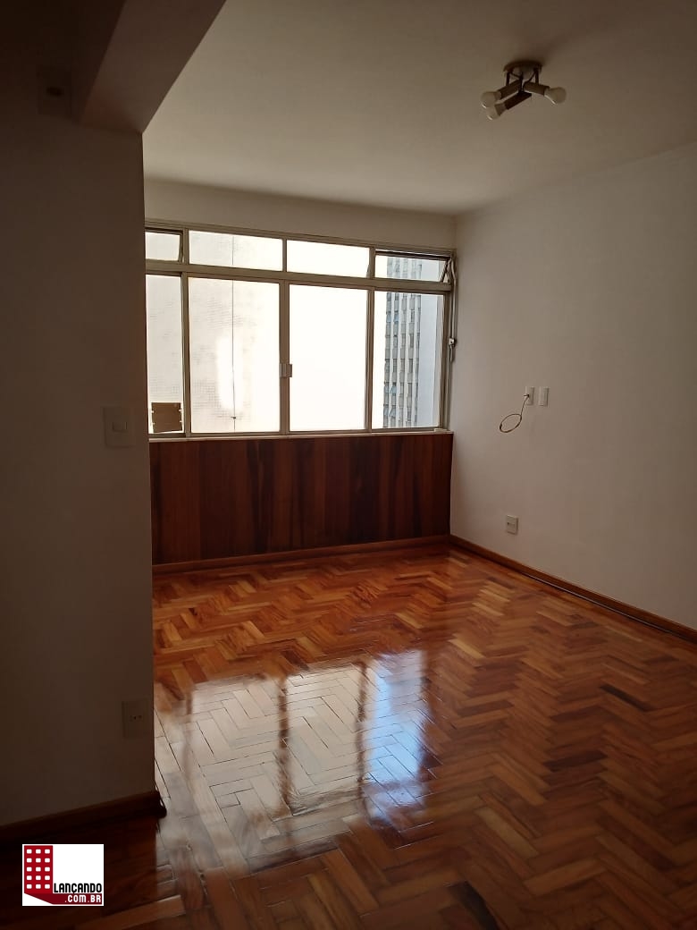 Apartamento à venda com 2 quartos, 75m² - Foto 5