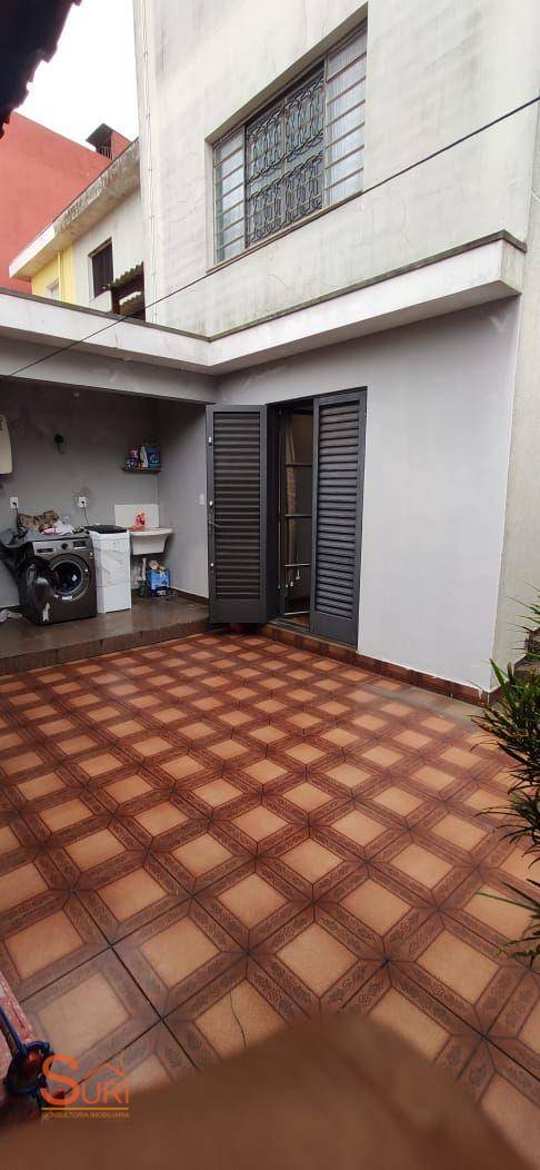 Sobrado à venda com 2 quartos, 142m² - Foto 12