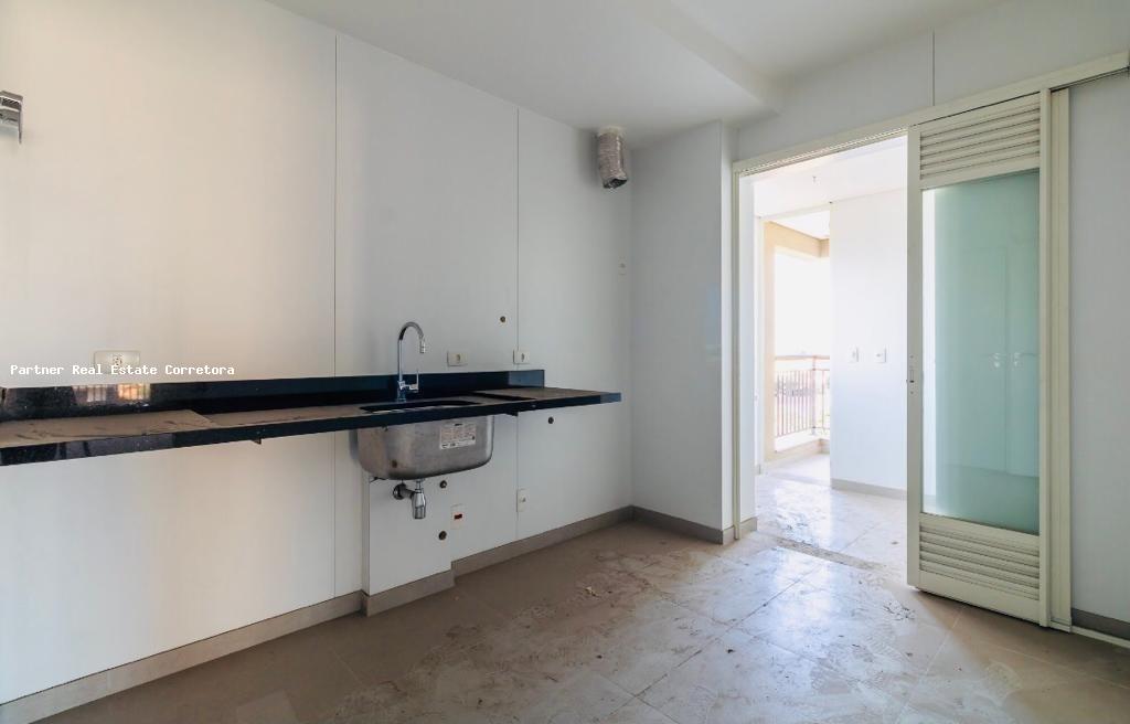 Apartamento à venda com 3 quartos, 110m² - Foto 11