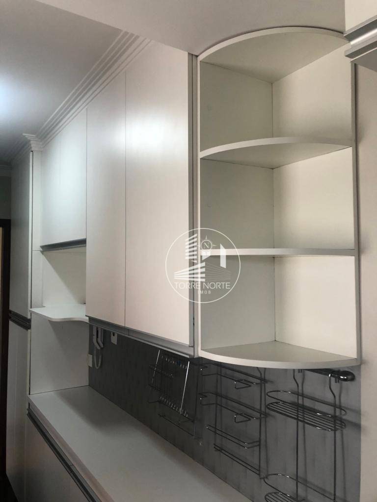 Apartamento à venda com 3 quartos, 82m² - Foto 52