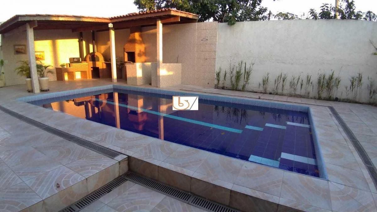 Casa de Condomínio à venda com 4 quartos, 800m² - Foto 2