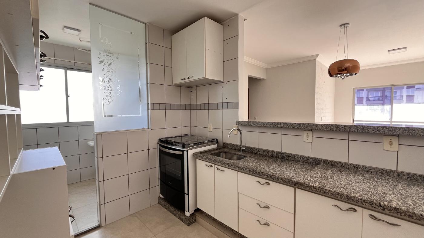 Apartamento à venda com 3 quartos, 77m² - Foto 9