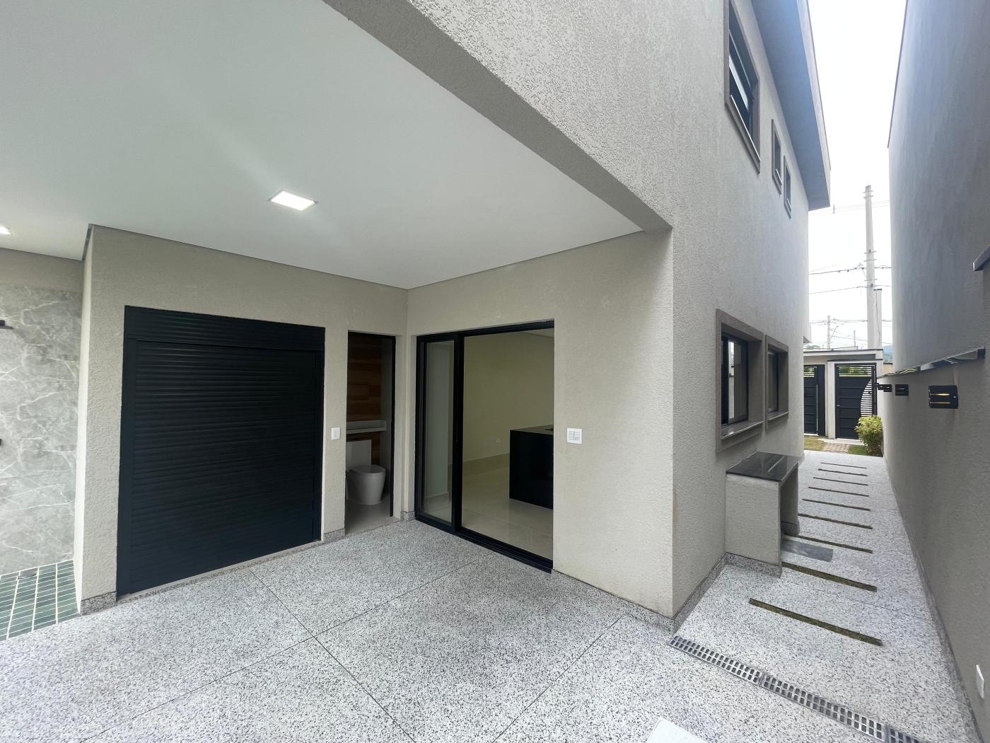 Casa à venda com 3 quartos, 140m² - Foto 10