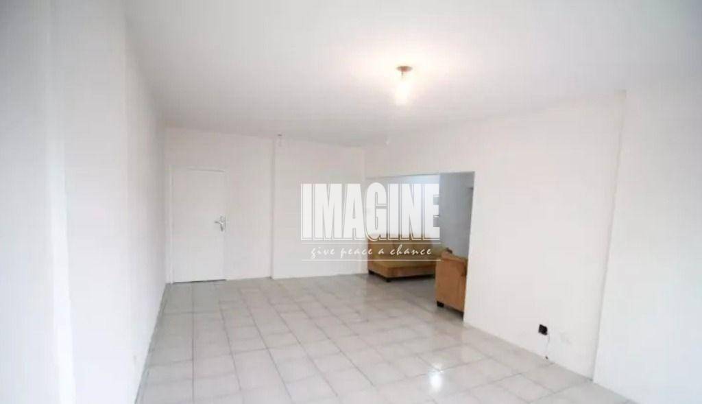 Apartamento à venda com 3 quartos, 120m² - Foto 4