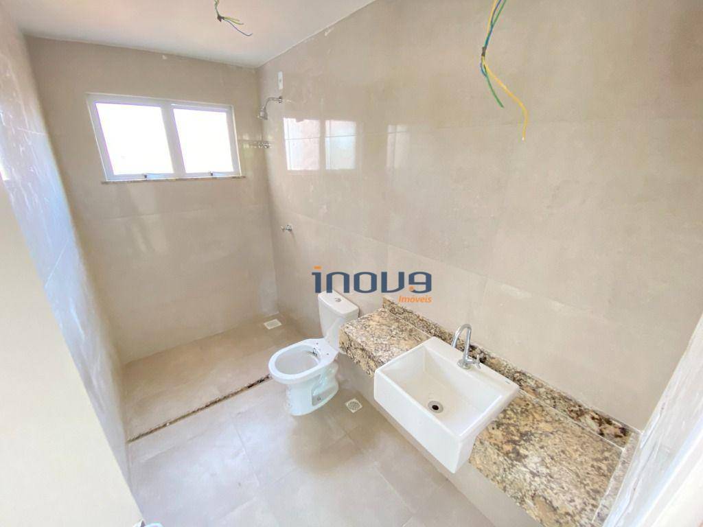 Casa à venda com 4 quartos, 131m² - Foto 17