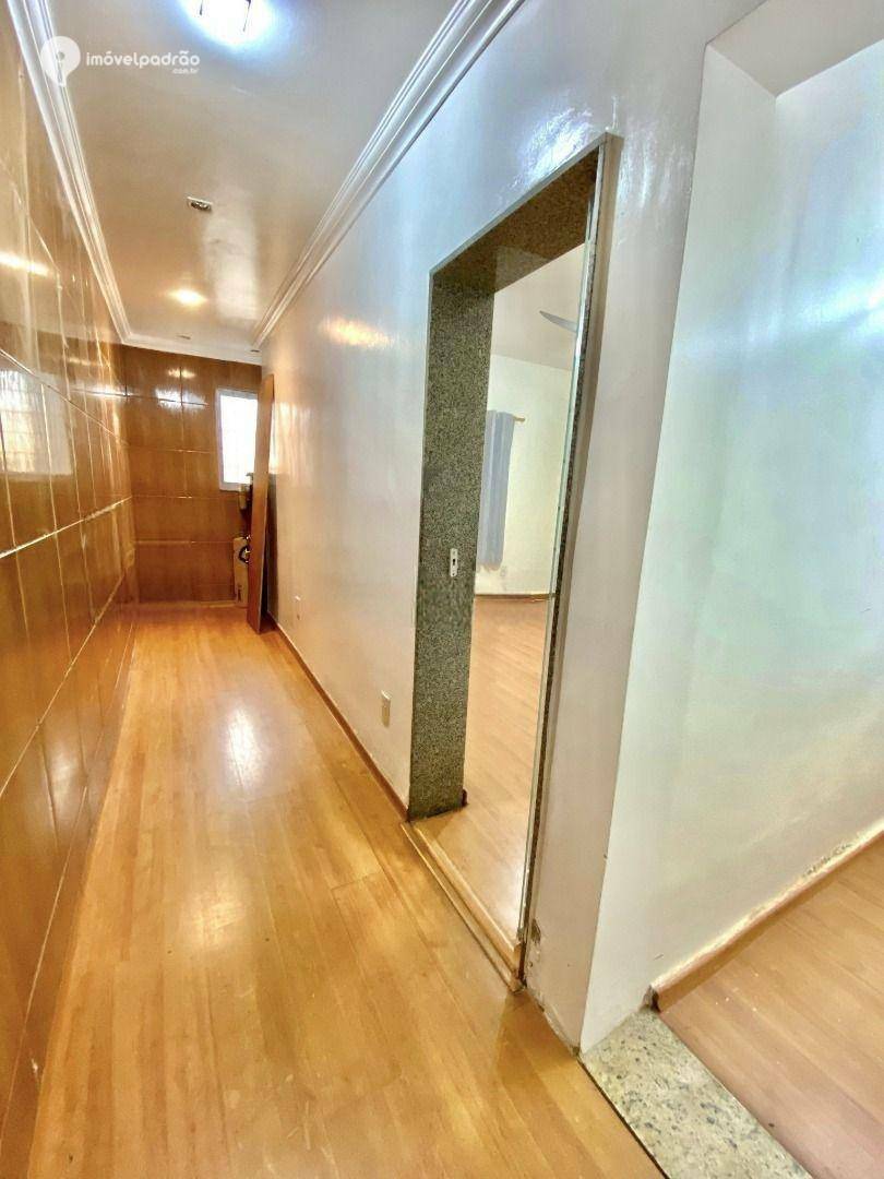 Casa à venda com 4 quartos, 140m² - Foto 23