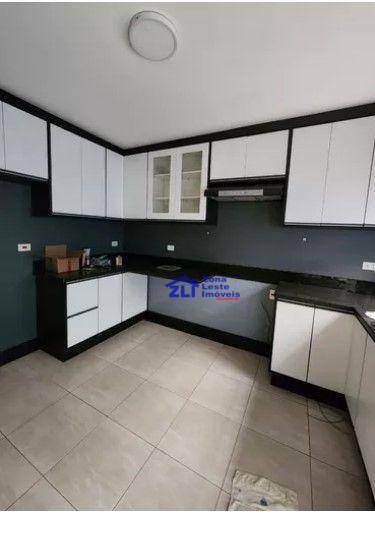 Sobrado à venda com 2 quartos, 69m² - Foto 2