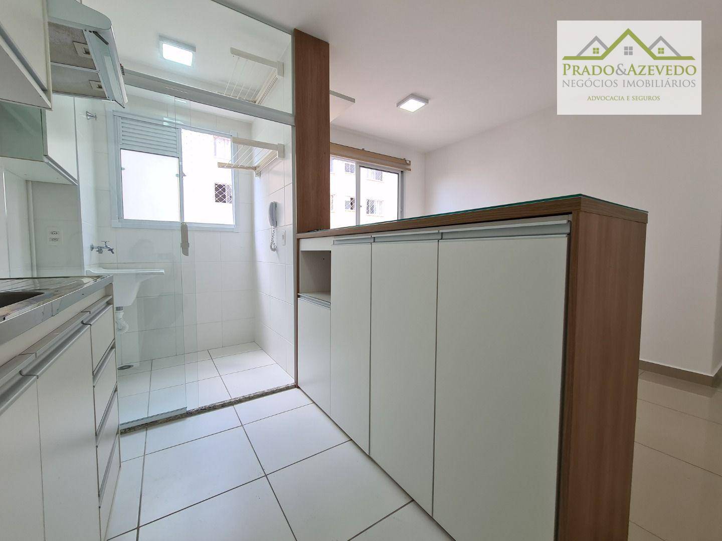 Apartamento para alugar com 2 quartos, 41m² - Foto 4