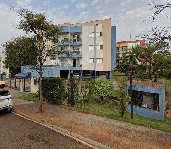 Apartamento à venda com 3 quartos, 71m² - Foto 2