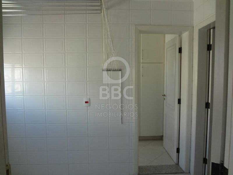 Apartamento à venda com 3 quartos, 125m² - Foto 13