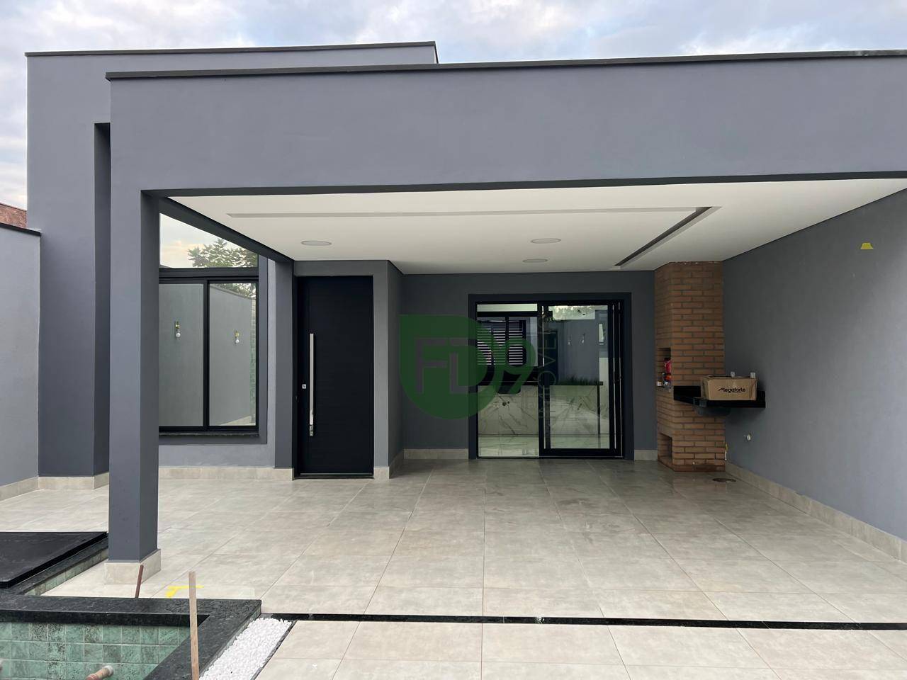 Casa à venda com 3 quartos, 106m² - Foto 4