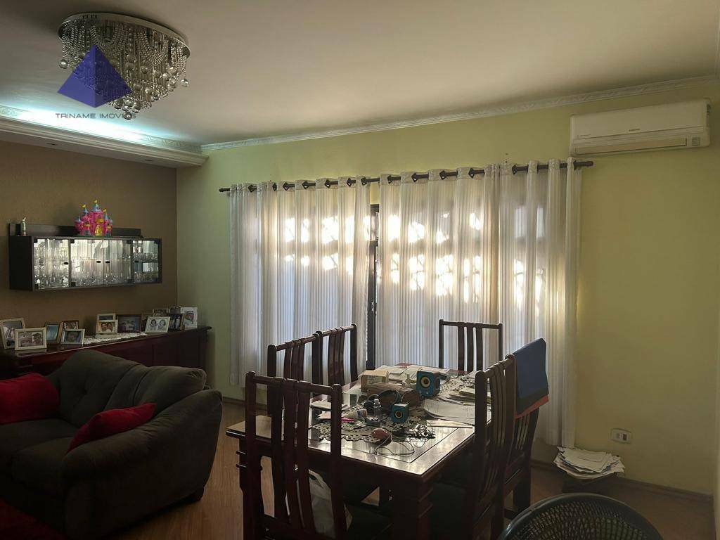 Casa à venda com 3 quartos, 200m² - Foto 2