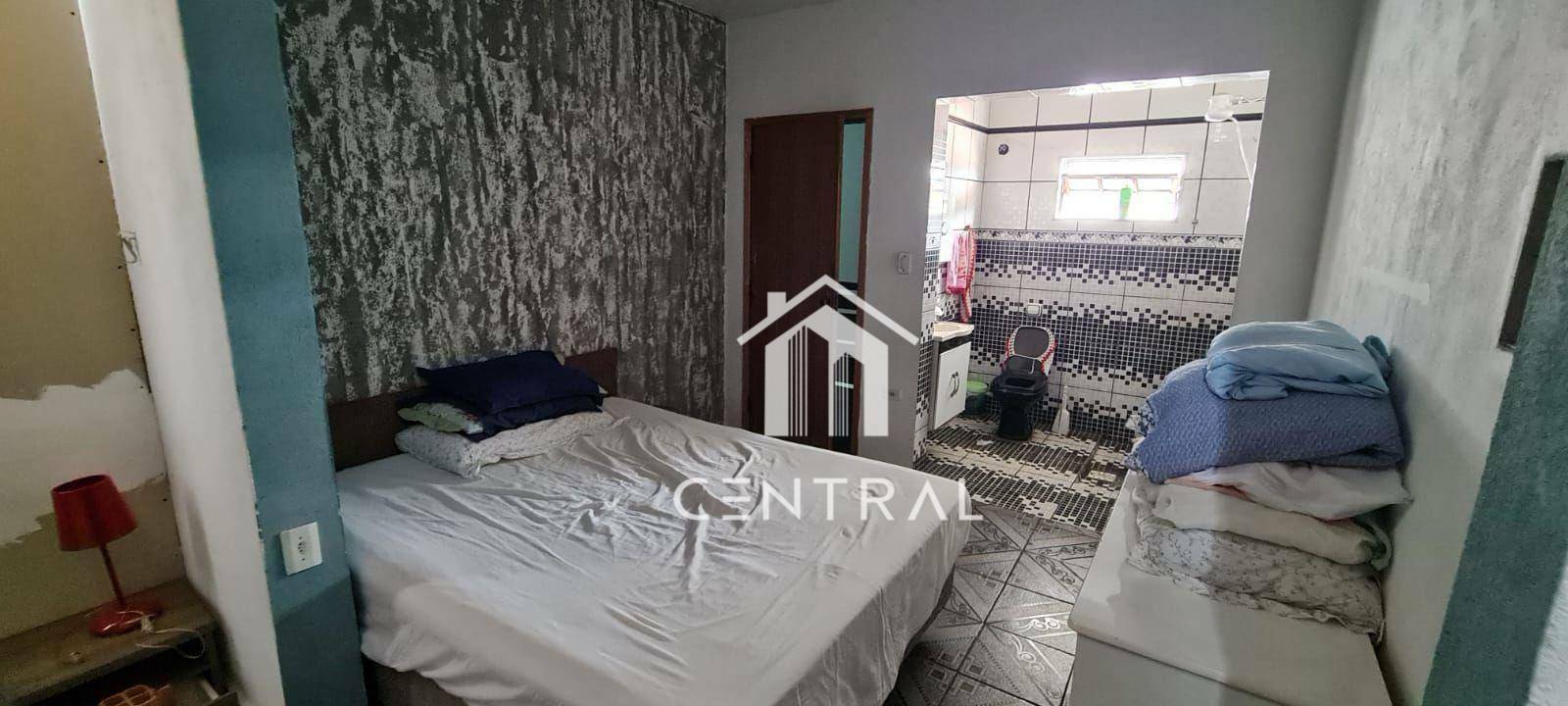 Sobrado à venda com 4 quartos, 130m² - Foto 2