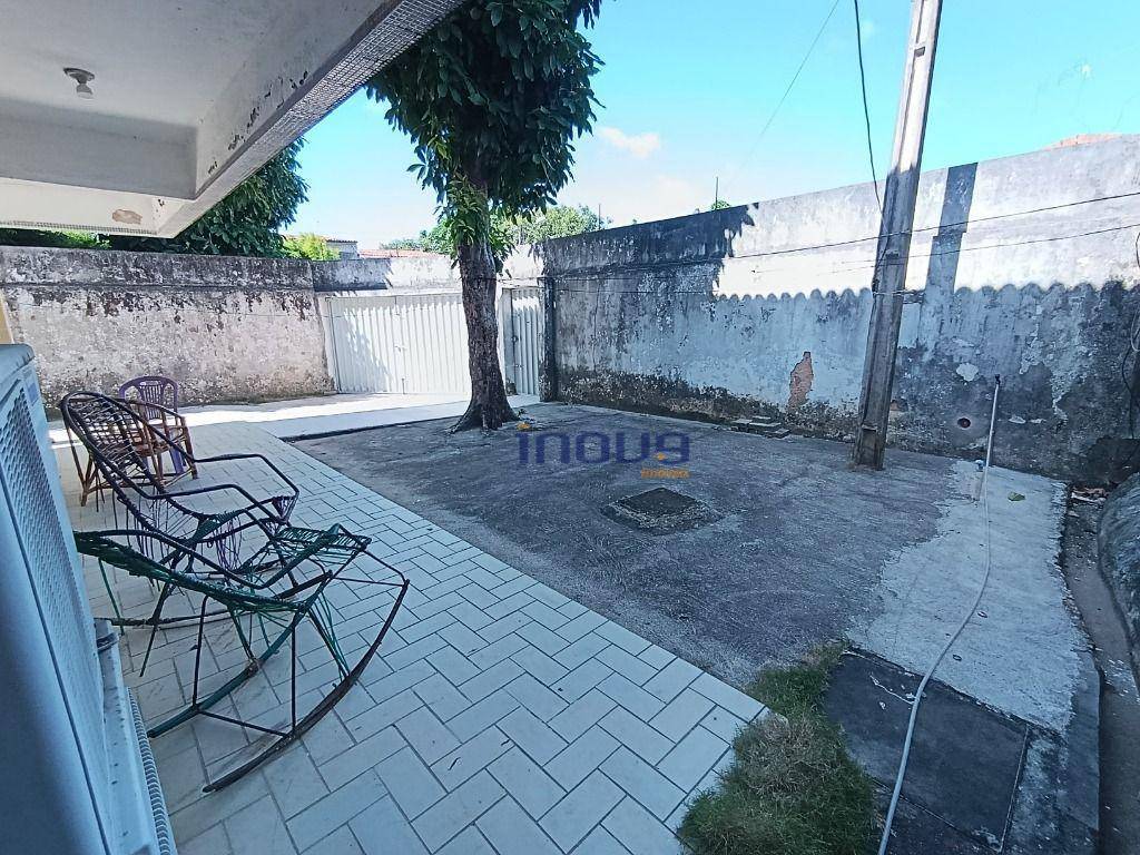 Casa, 9 quartos - Foto 2