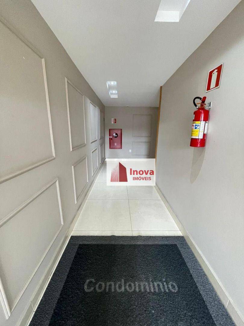 Apartamento à venda com 2 quartos, 115m² - Foto 3