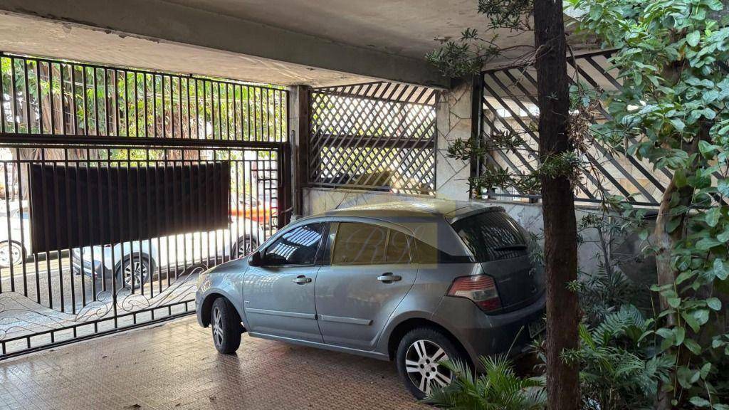 Sobrado à venda e aluguel com 3 quartos, 178m² - Foto 16