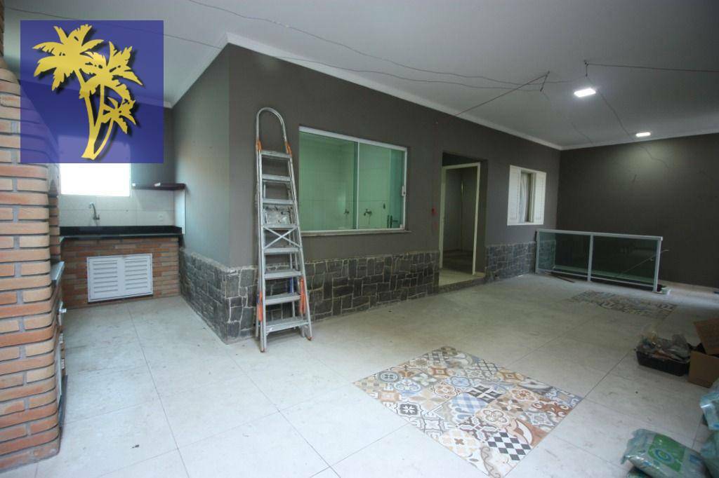 Casa para alugar com 3 quartos, 230m² - Foto 25