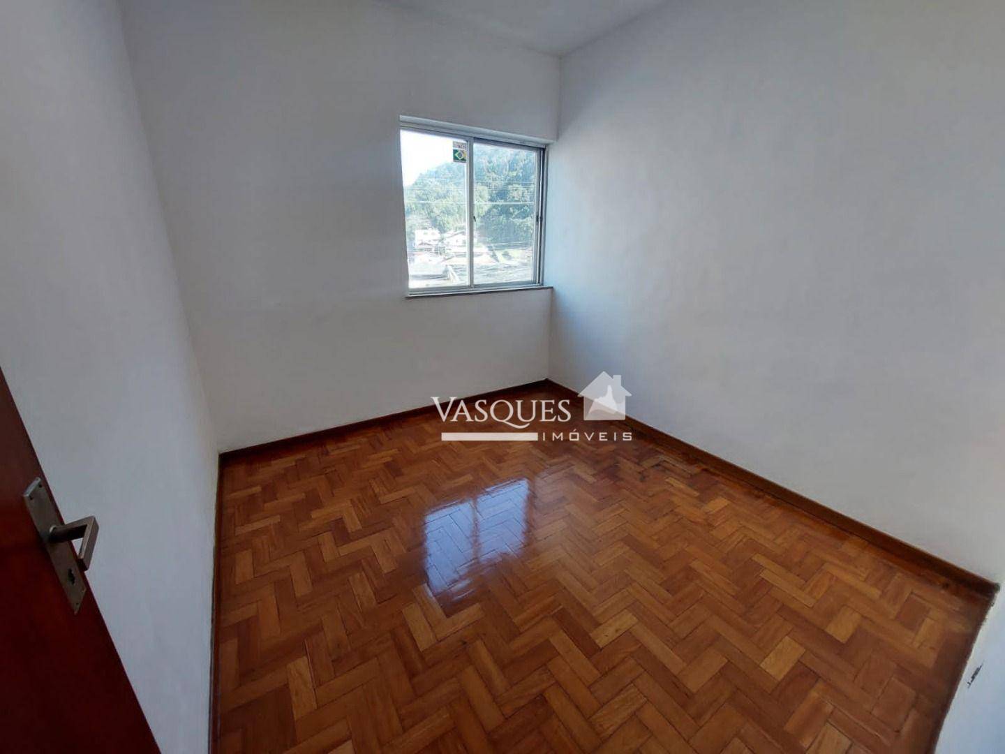 Apartamento à venda com 2 quartos, 68m² - Foto 3