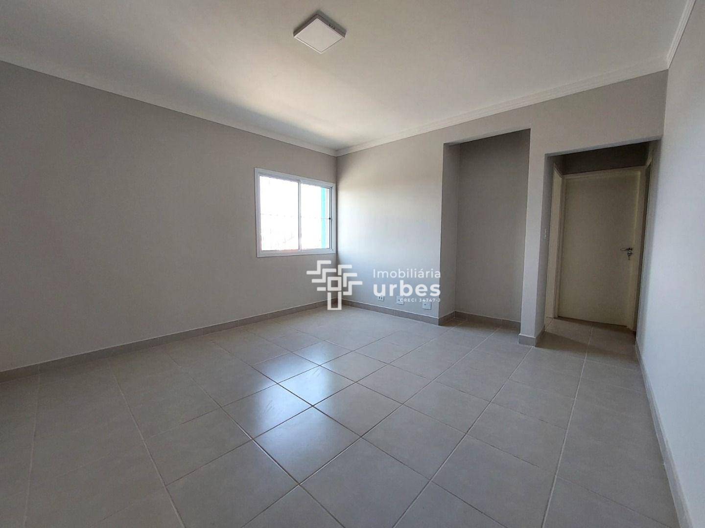 Apartamento para alugar com 2 quartos, 70m² - Foto 3