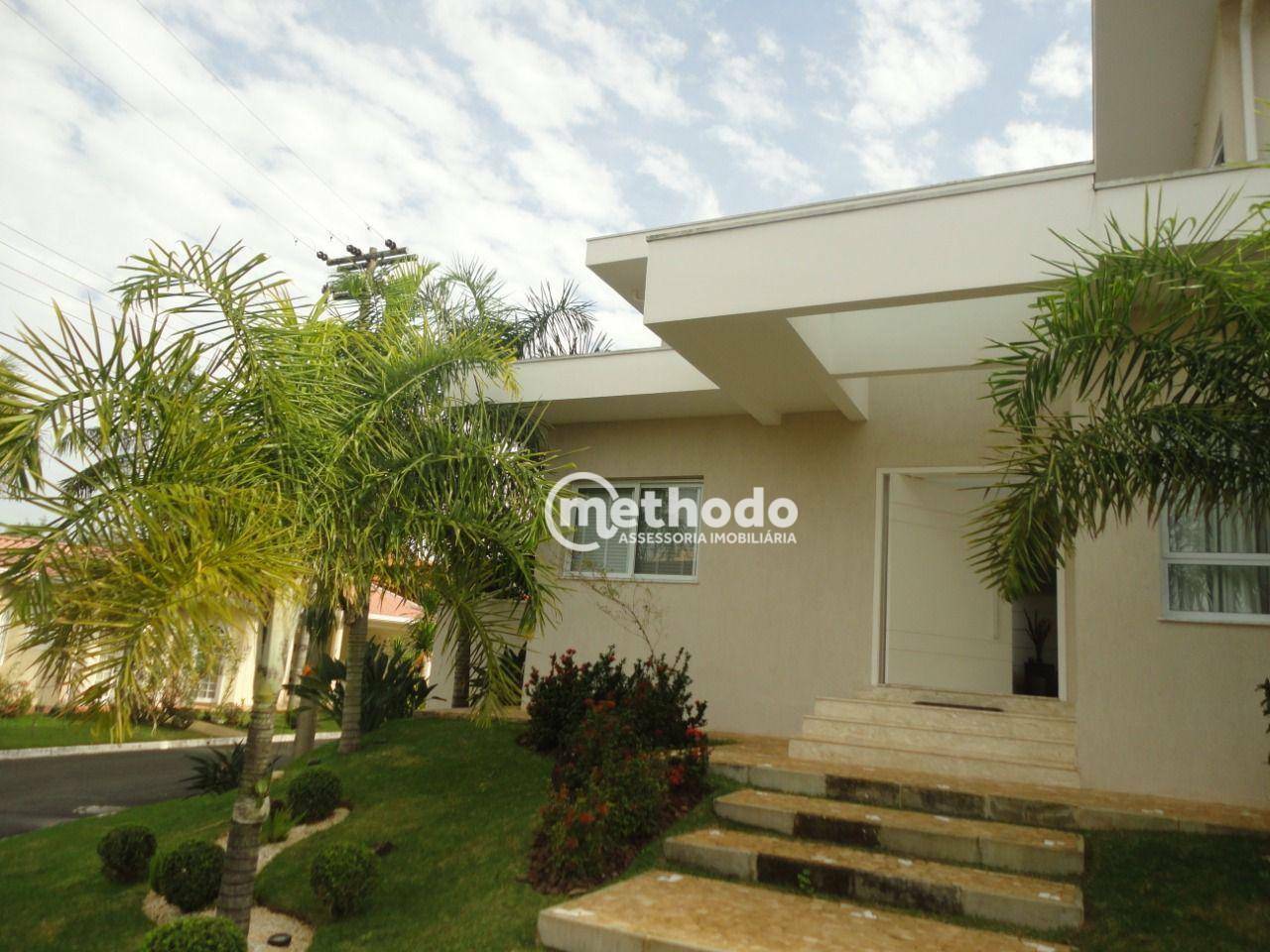 Casa de Condomínio à venda com 4 quartos, 450m² - Foto 1