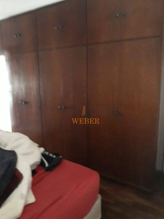 Casa à venda com 3 quartos, 200m² - Foto 14