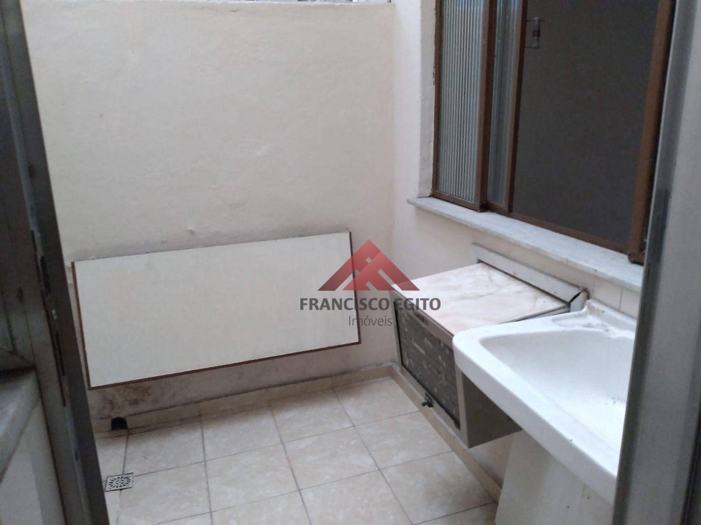 Apartamento à venda com 2 quartos, 76m² - Foto 12