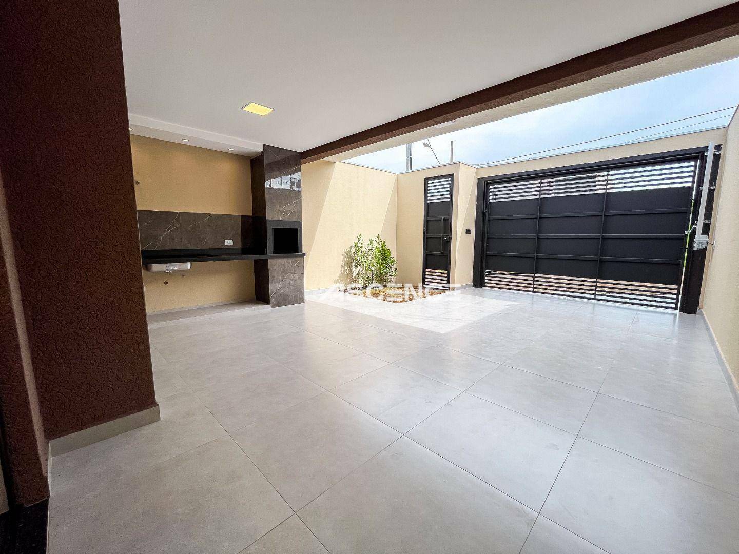 Casa à venda com 3 quartos, 92m² - Foto 4