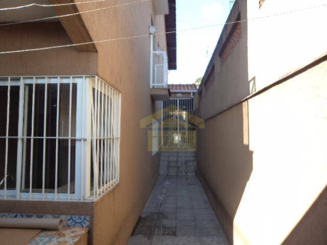 Sobrado à venda com 3 quartos, 253m² - Foto 16