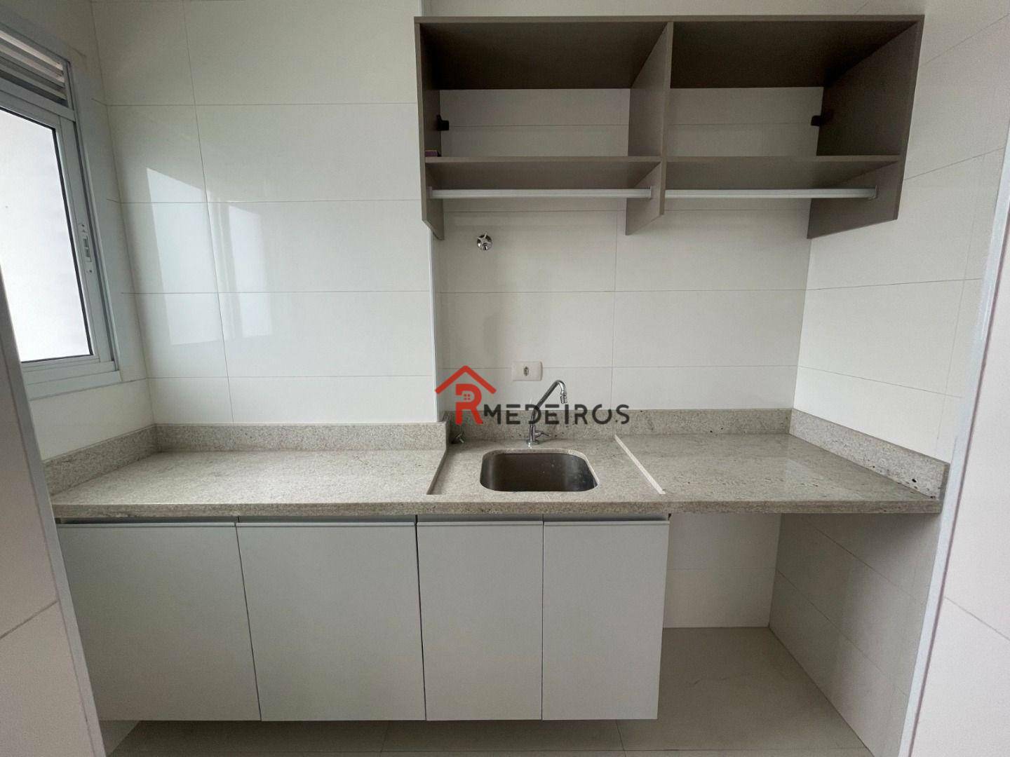 Apartamento à venda com 3 quartos, 170m² - Foto 23