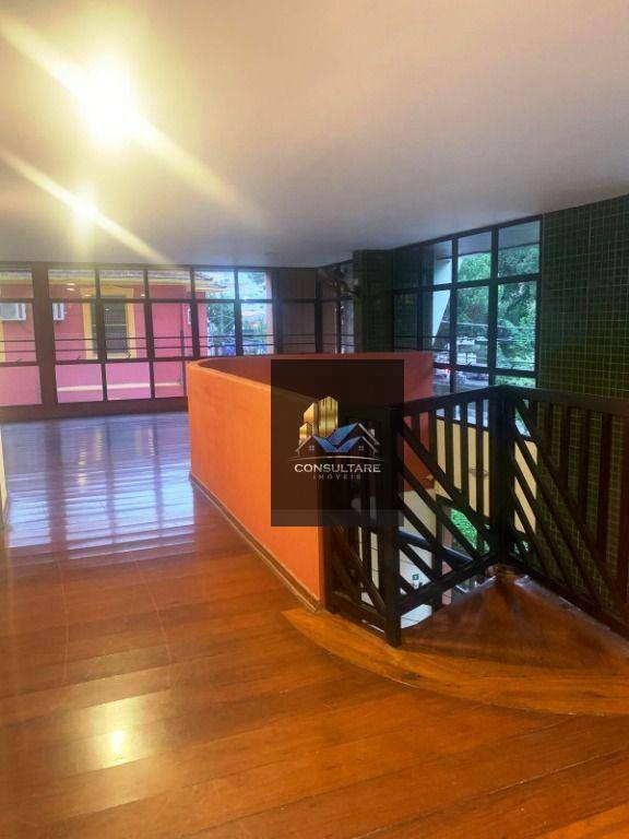 Apartamento à venda com 3 quartos, 219m² - Foto 55