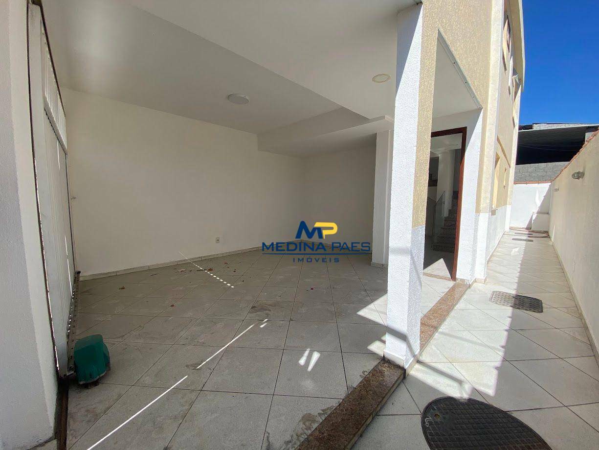 Casa à venda com 3 quartos, 106m² - Foto 4
