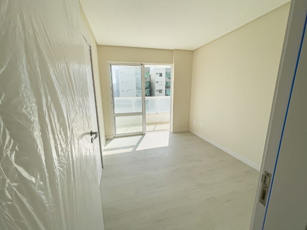 Apartamento à venda com 4 quartos, 157m² - Foto 37