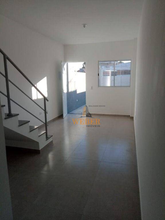 Casa à venda com 2 quartos, 72m² - Foto 13