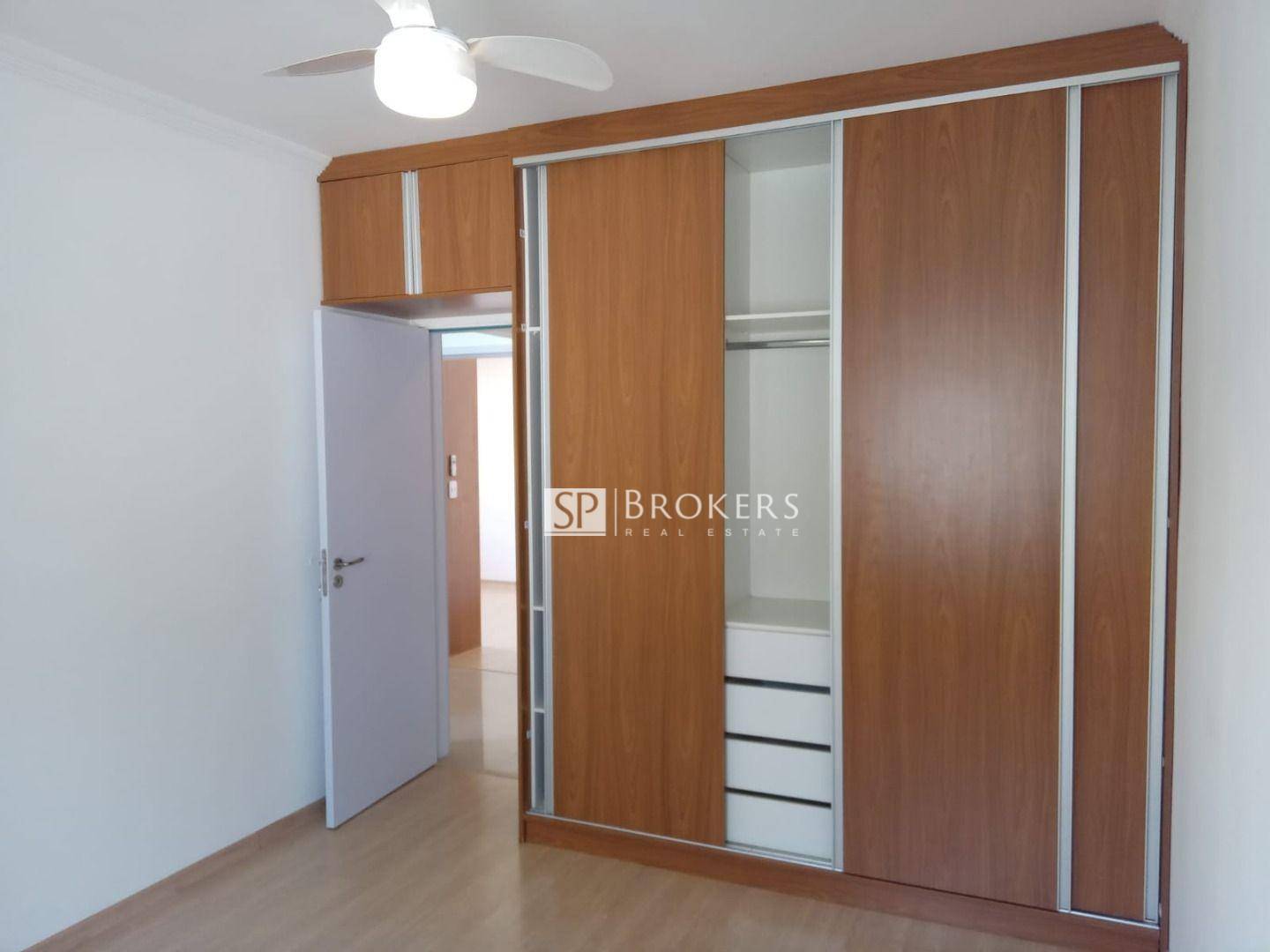 Apartamento para alugar com 3 quartos, 114m² - Foto 25