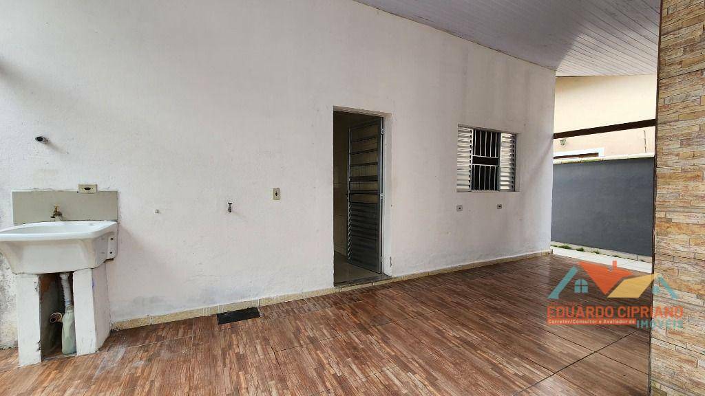 Casa à venda com 3 quartos, 120m² - Foto 18