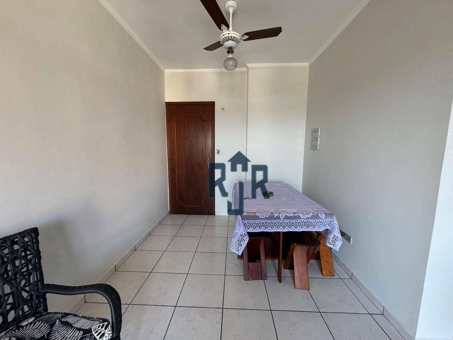 Apartamento à venda com 1 quarto, 55m² - Foto 18